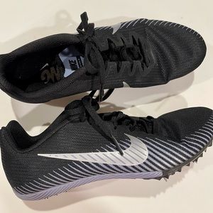 Nike Women's Black and Silver Running Shoes
